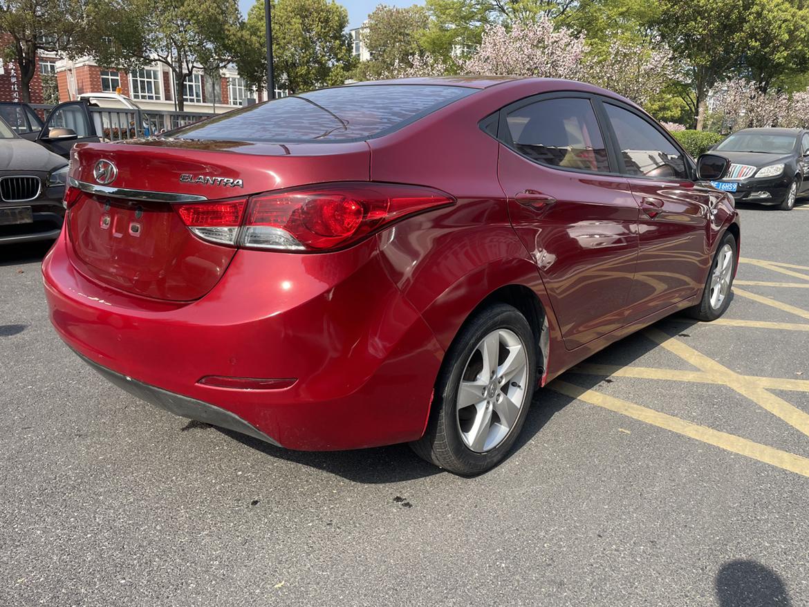 Hyundai Elantra 2014 thumb 3