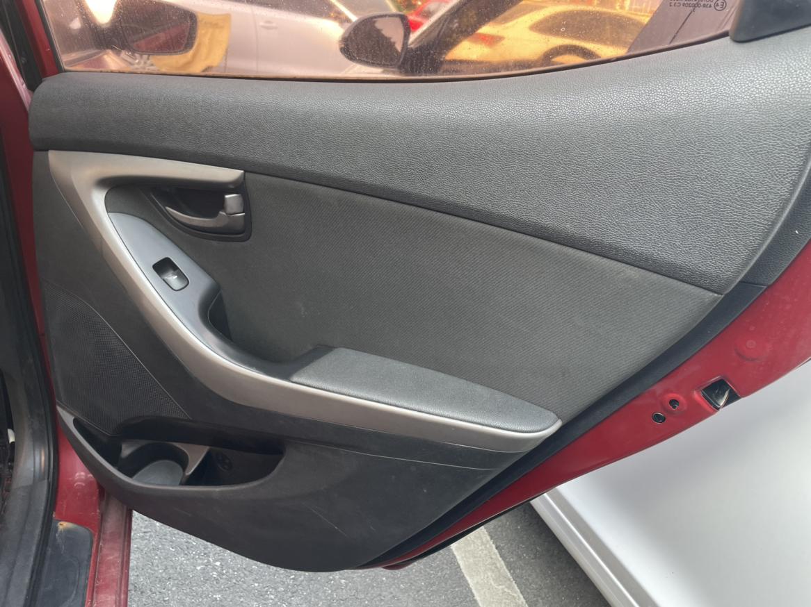 Hyundai Elantra 2014 thumb 9