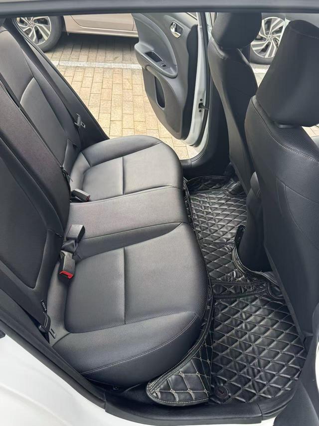 Kia Stonic 2021 thumb 3