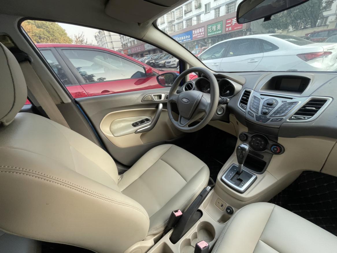 Ford Fiesta 2012 thumb 12