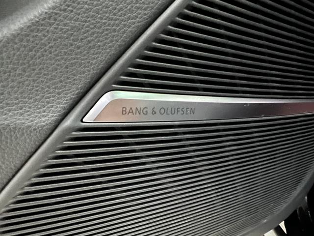 Audi Q7 2023 thumb 9