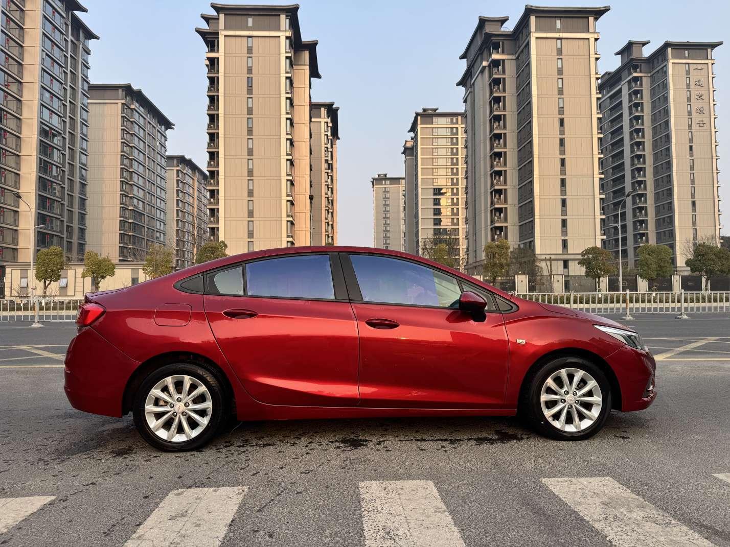 Chevrolet Cruze 2018 thumb 5