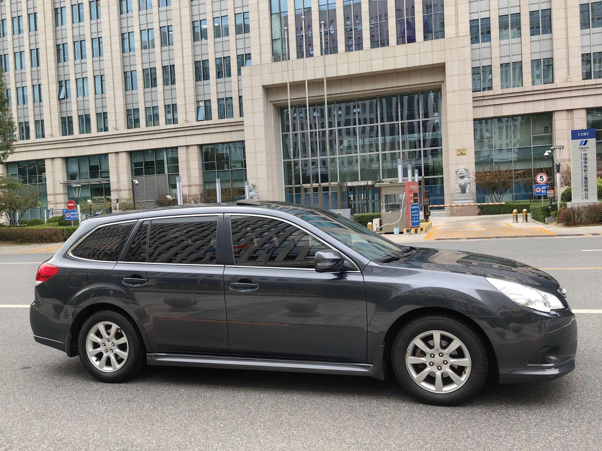 Subaru Legacy 2010 thumb 6
