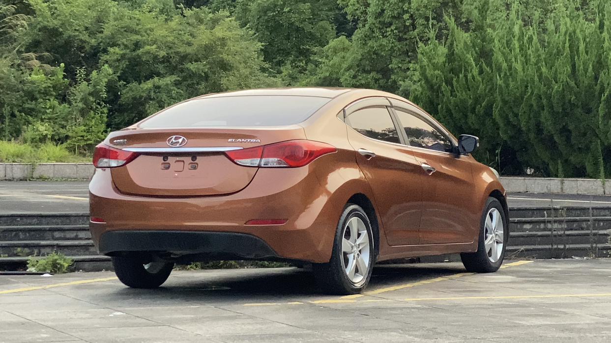 Hyundai Elantra 2014 thumb 3