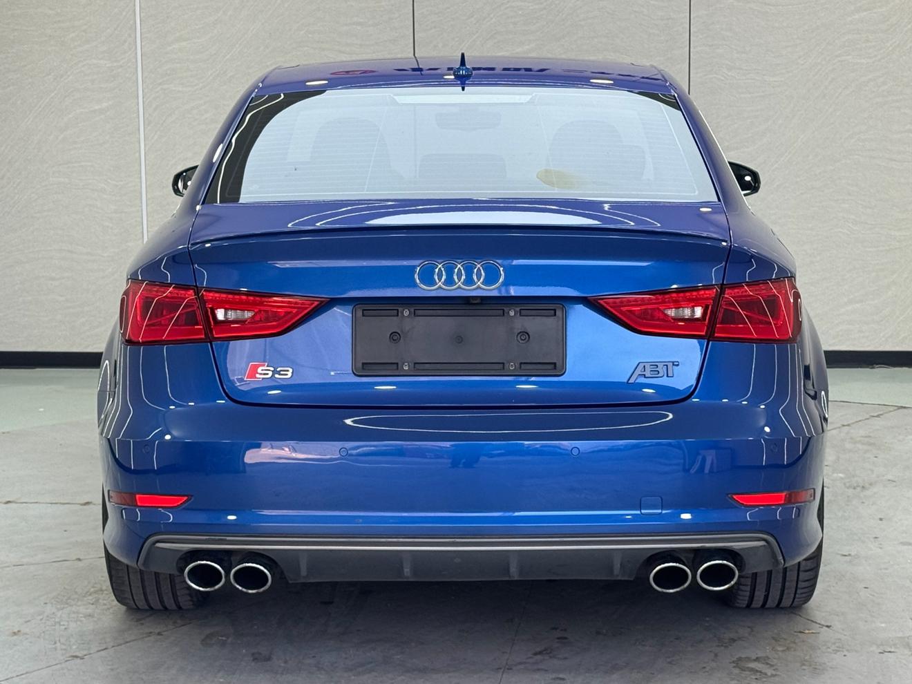 Audi S3 2016 thumb 4