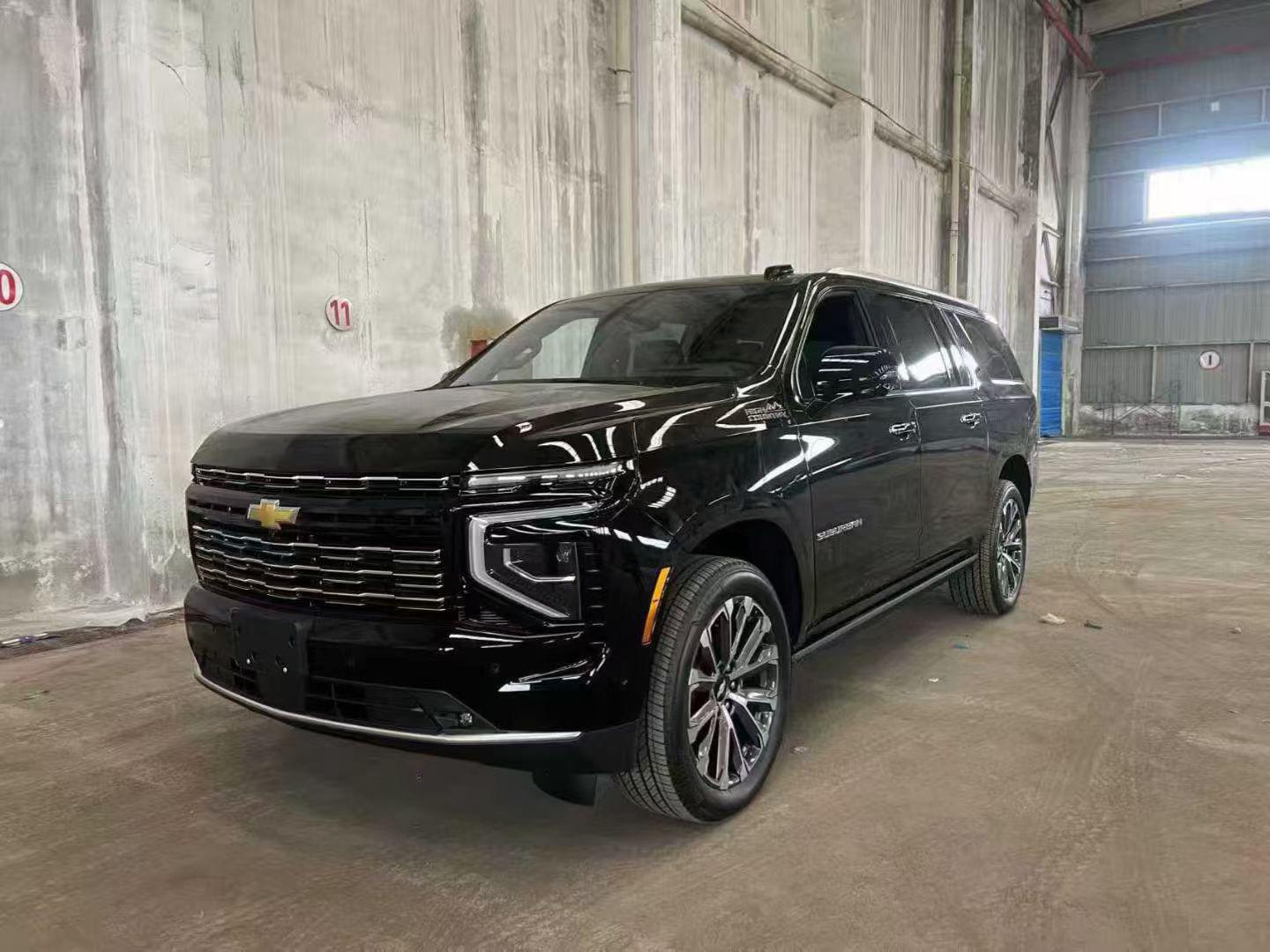 Chevrolet Suburban 2025 thumb 8