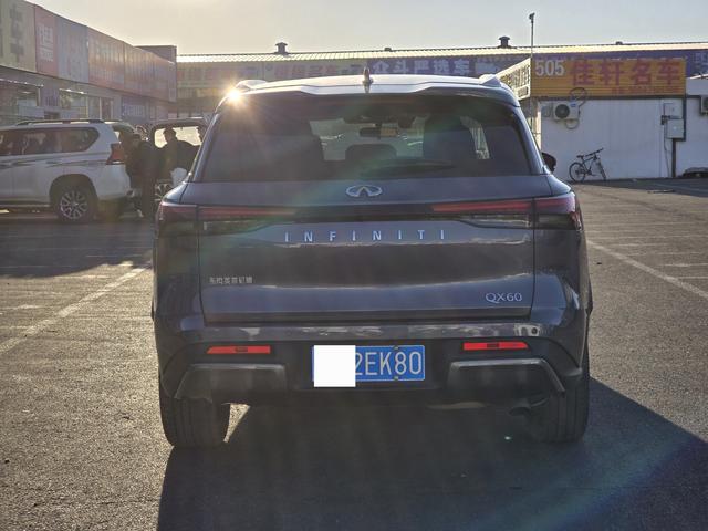 Infiniti QX60 2024 thumb 2