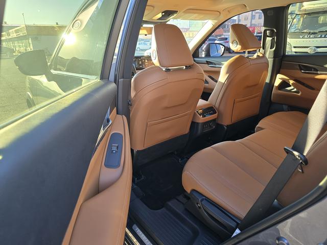 Infiniti QX60 2024 thumb 4