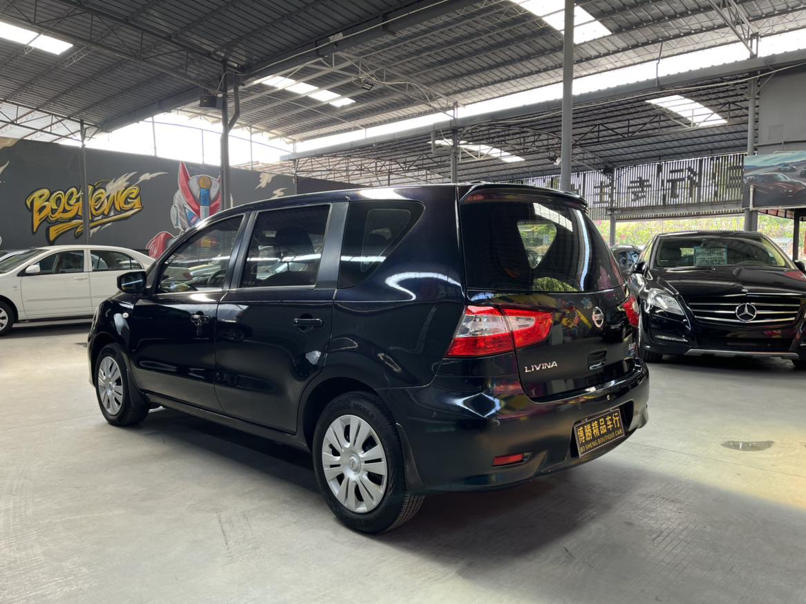 Nissan Livina 2013 thumb 3