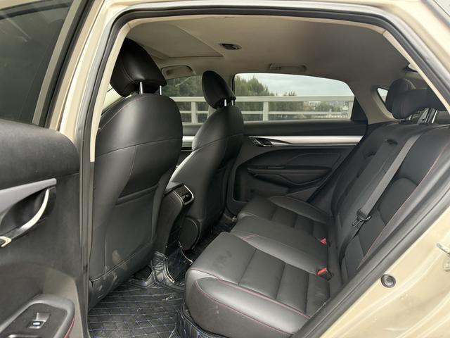 Geely Binrui 2019 thumb 6