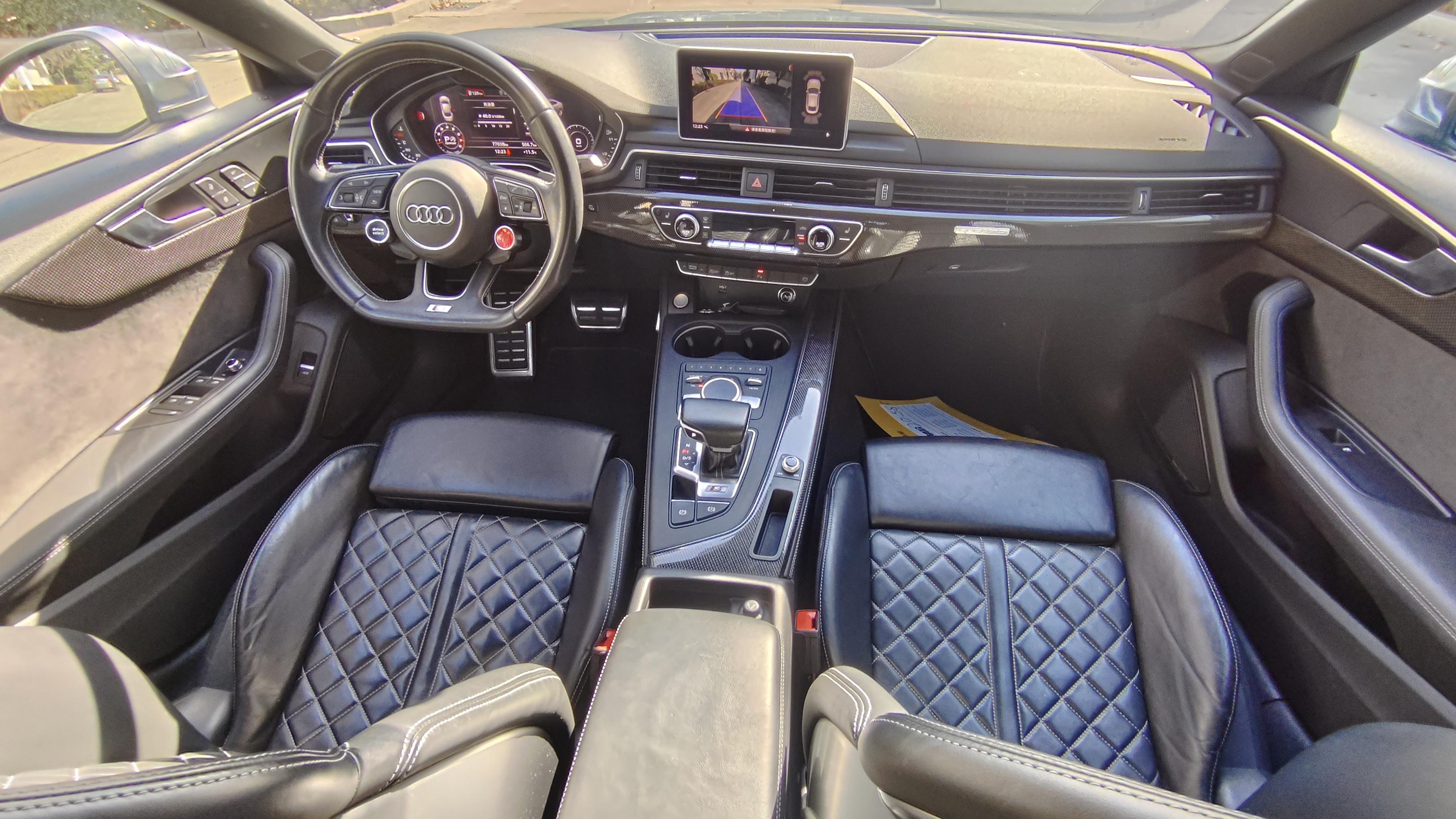 Audi S5 2019 thumb 6