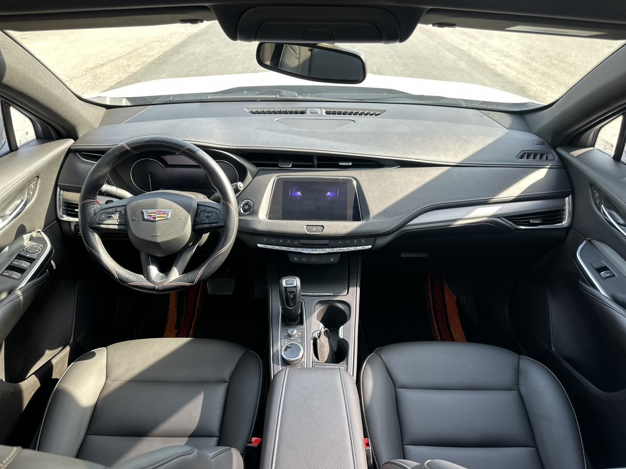 Cadillac XT4 2019 thumb 6