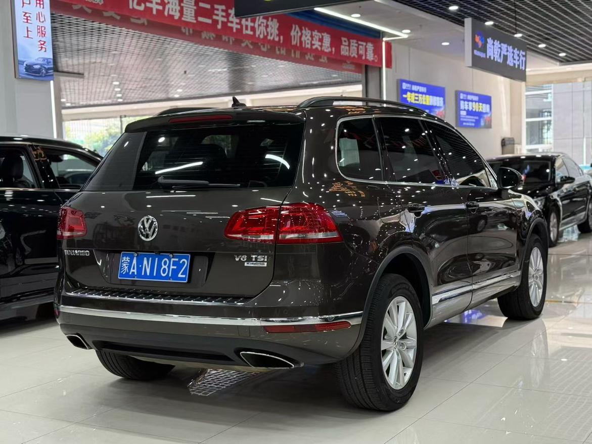 Volkswagen Touareg 2016 thumb 4