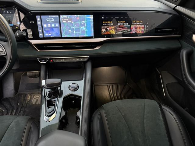 Geely Xingyue L 2021 thumb 3