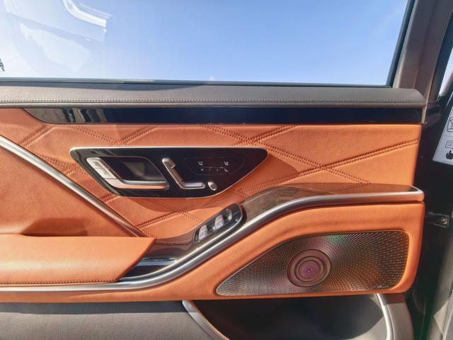 Mercedes-Benz S-Class 2024 thumb 5