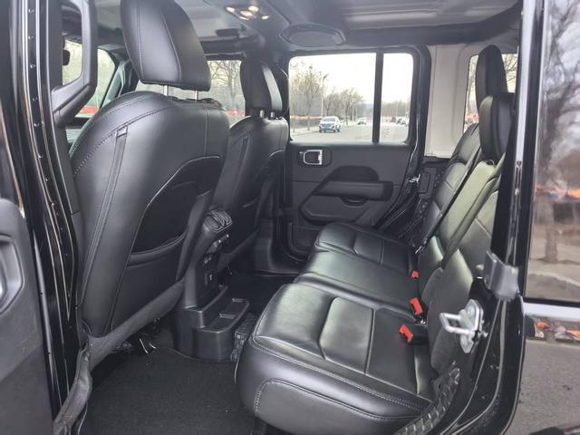 Jeep Wrangler 2021 thumb 3
