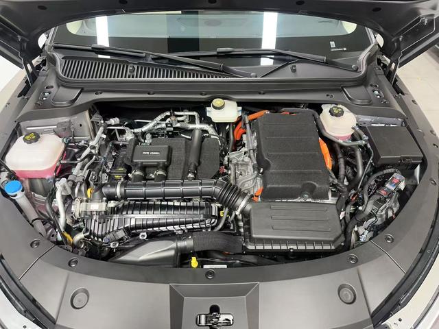 BYD Qin 2024 thumb 11