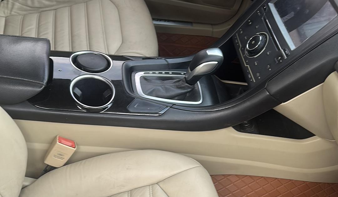 Ford Mondeo 2014 thumb 3