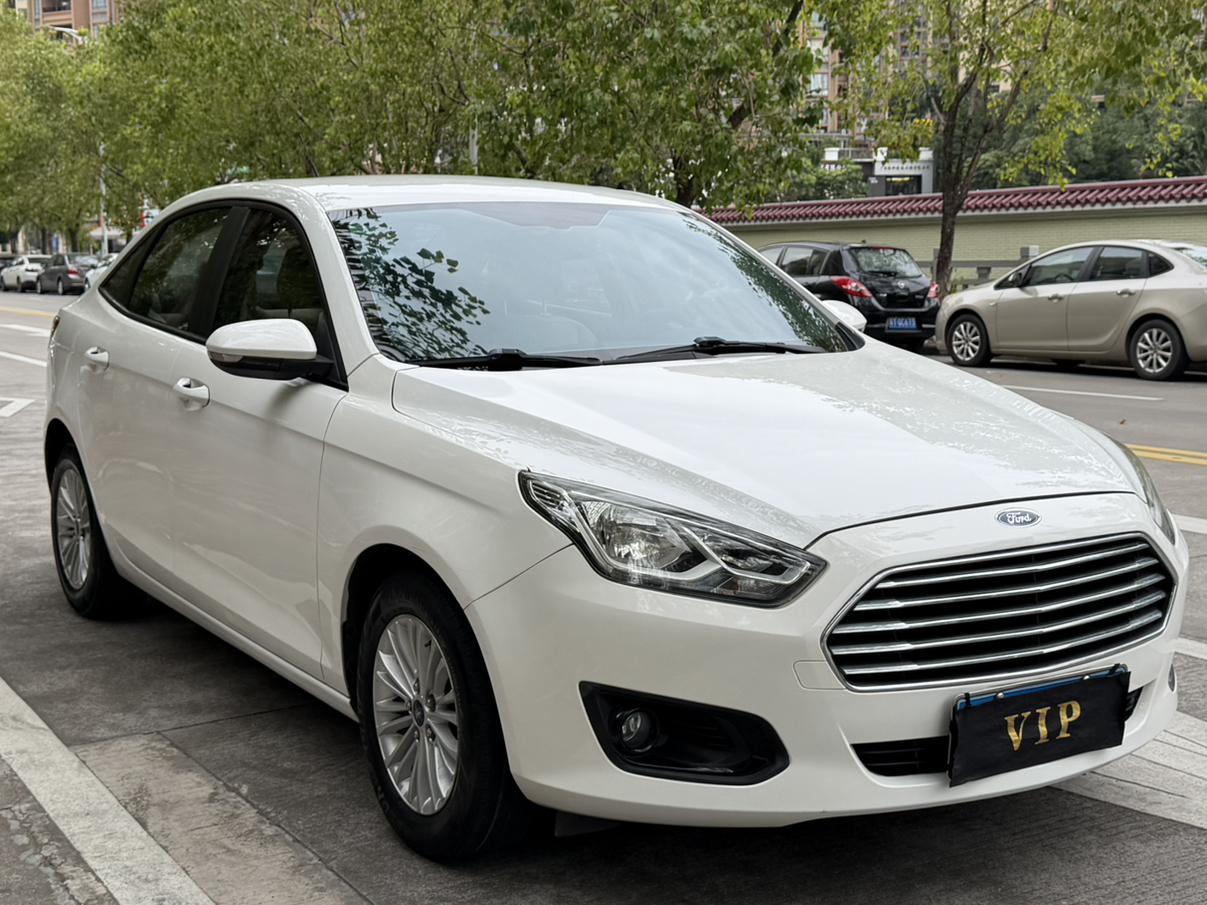 Ford Focus 2016 thumb 11