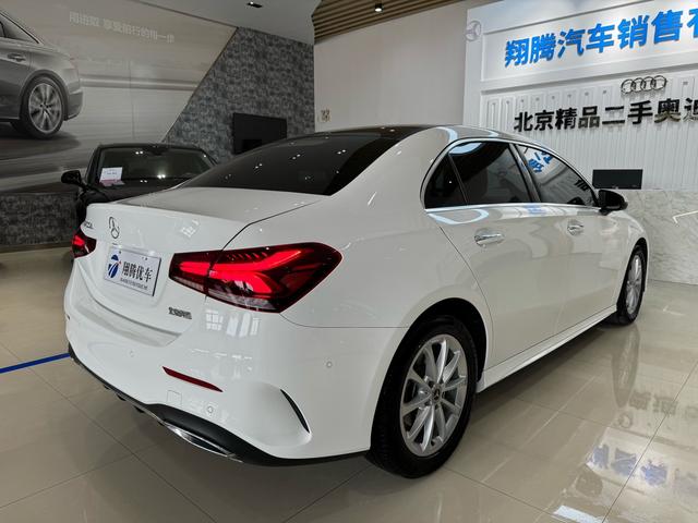 Mercedes-Benz A-Class 2020 thumb 3