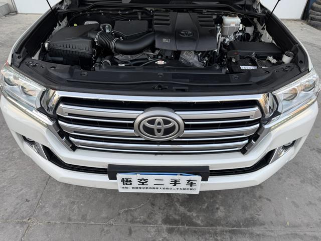 Toyota Land Cruiser 2019 thumb 2