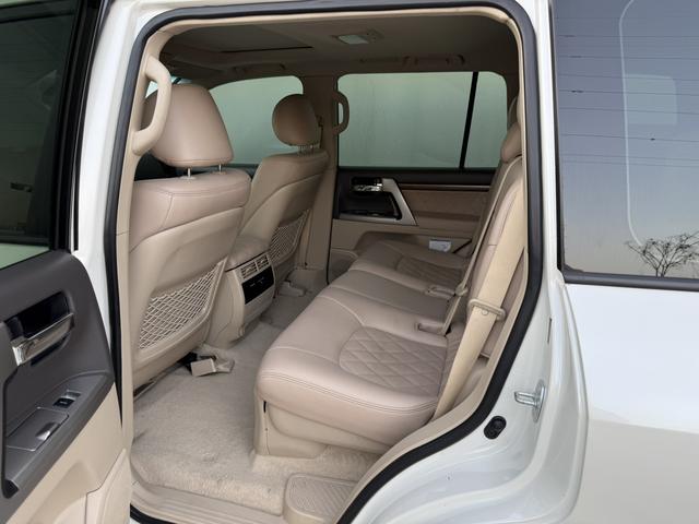 Toyota Land Cruiser 2019 thumb 7