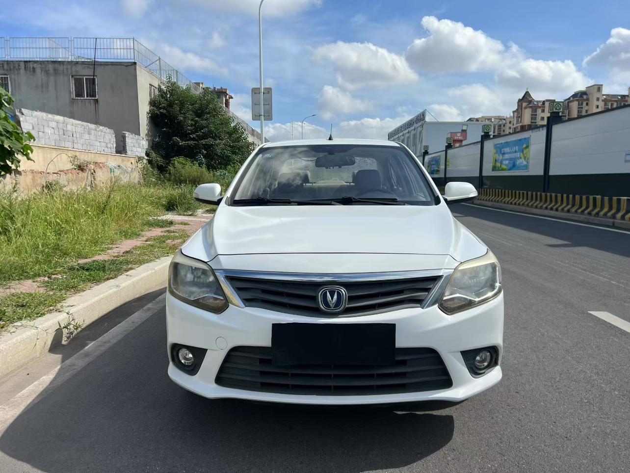 Changan Alsvin V7 2016 thumb 9