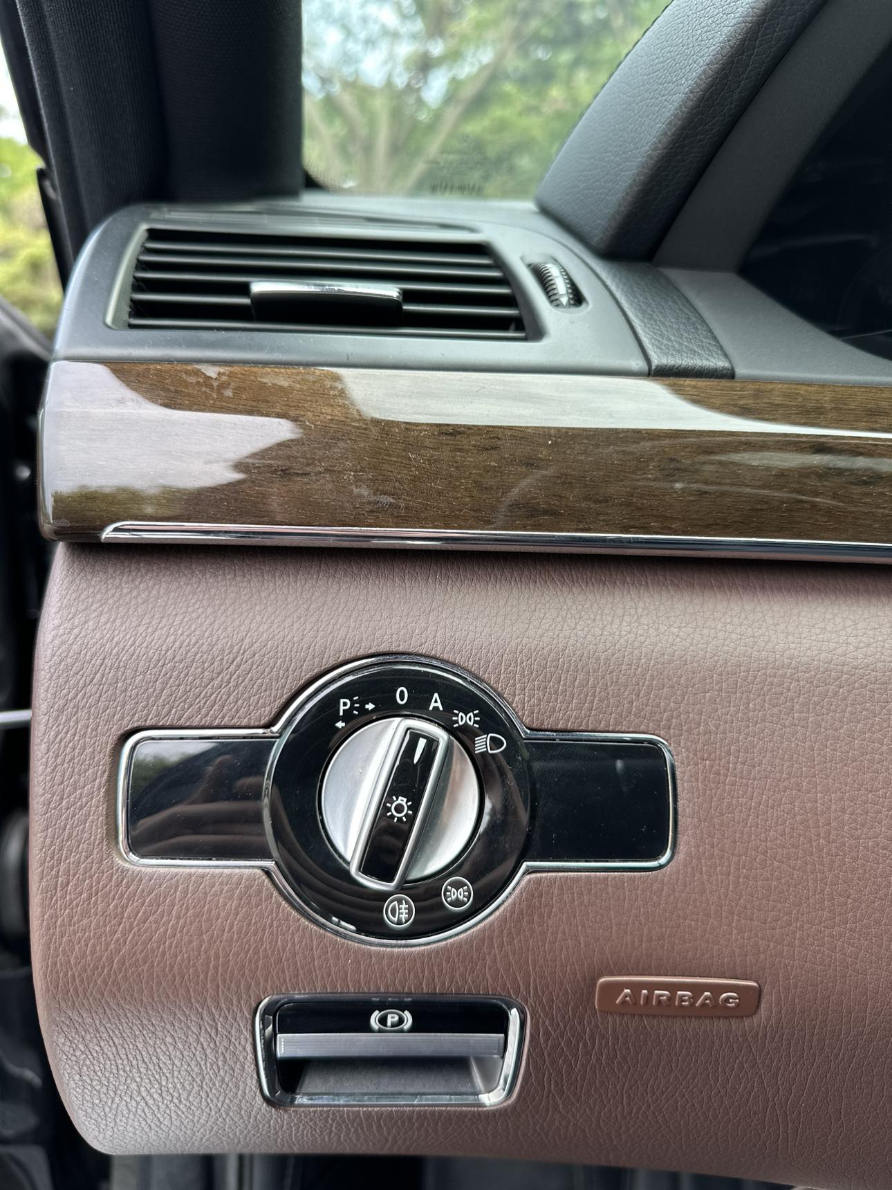 Mercedes-Benz S-Class 2012 thumb 8
