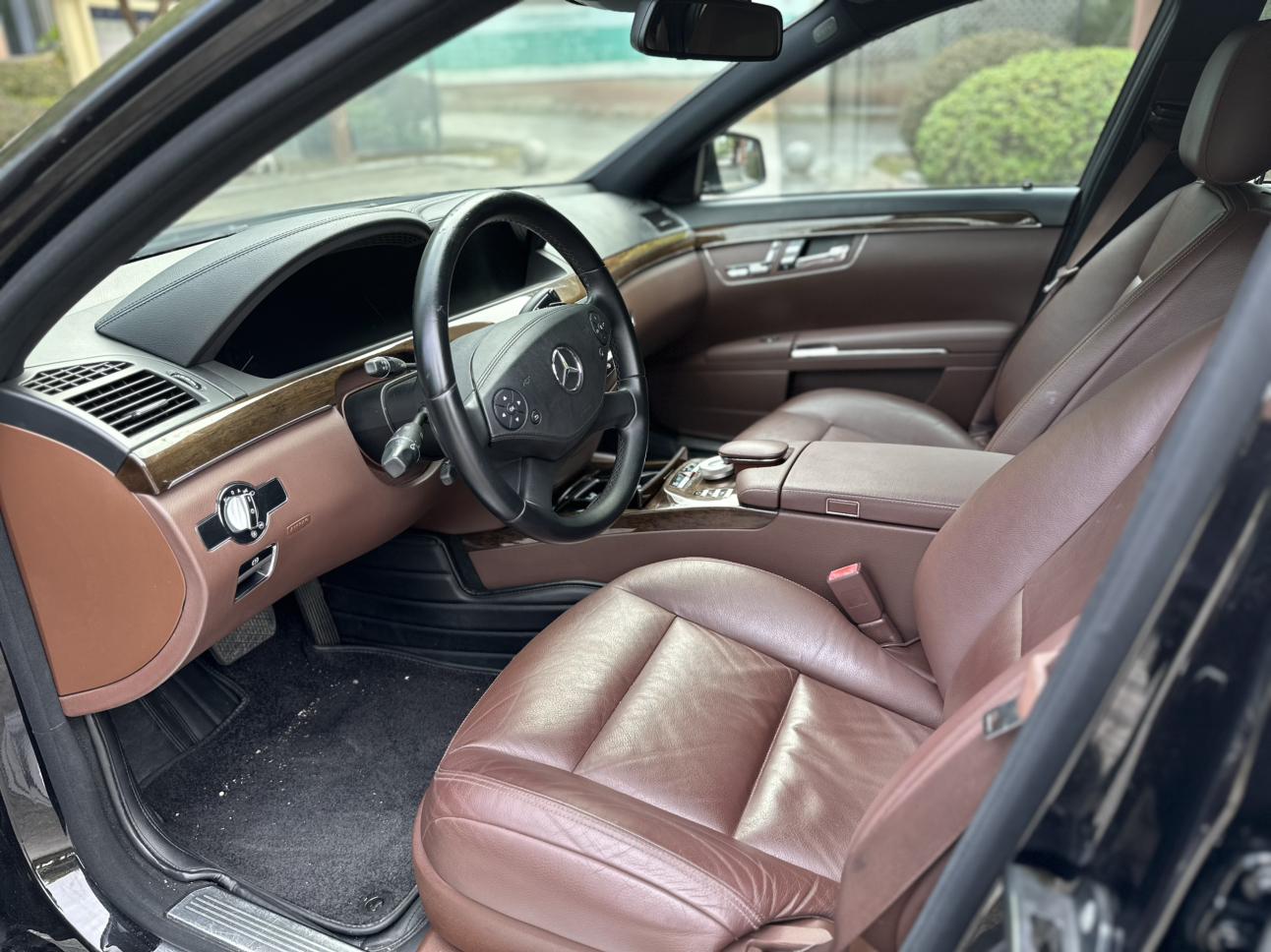 Mercedes-Benz S-Class 2012 thumb 12