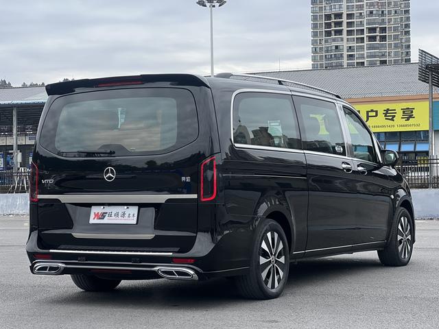 Mercedes-Benz Vito 2023 thumb 2