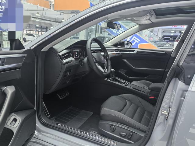 Volkswagen Arteon 2021 thumb 2