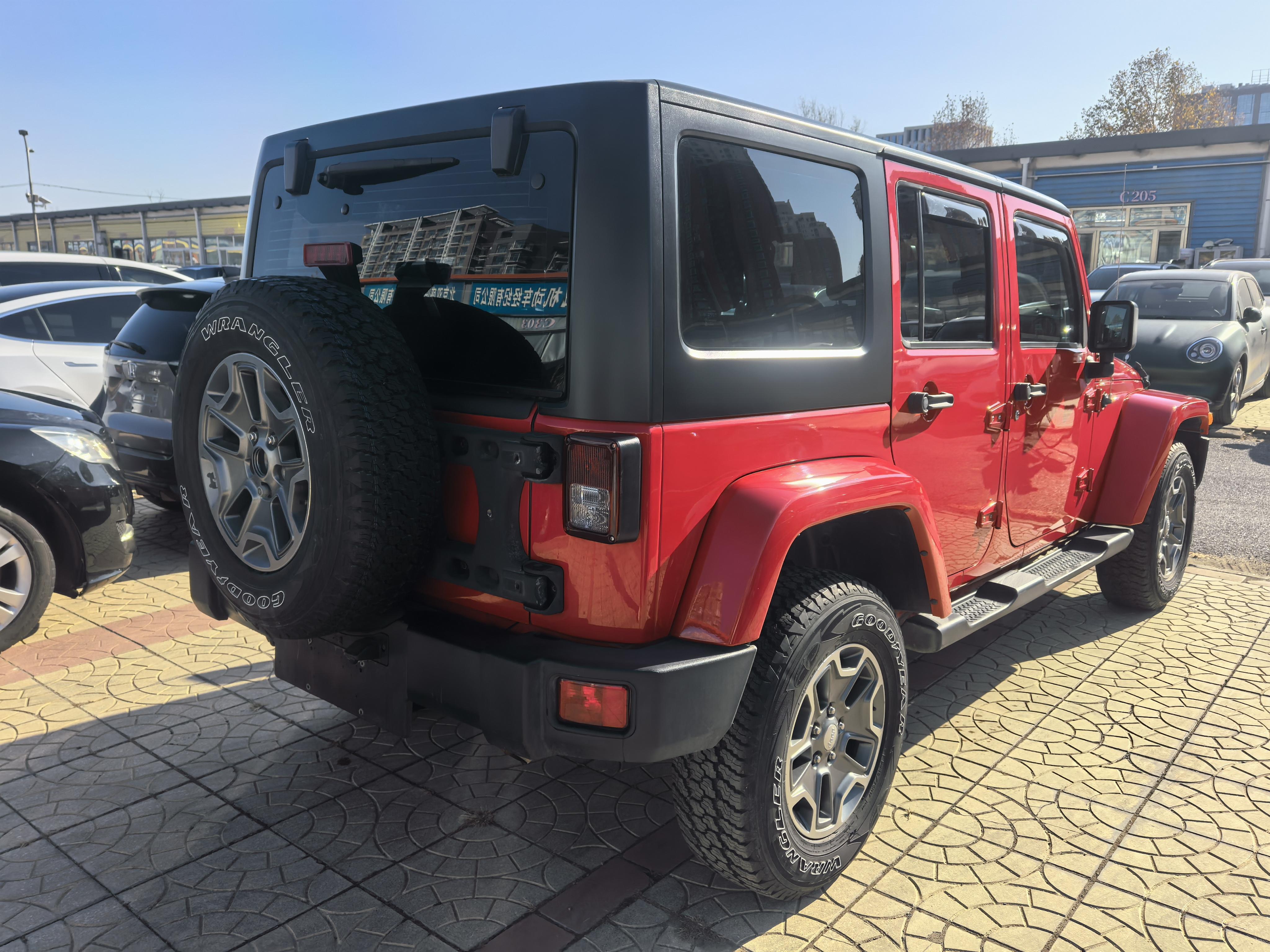 Jeep Wrangler 2018 thumb 4