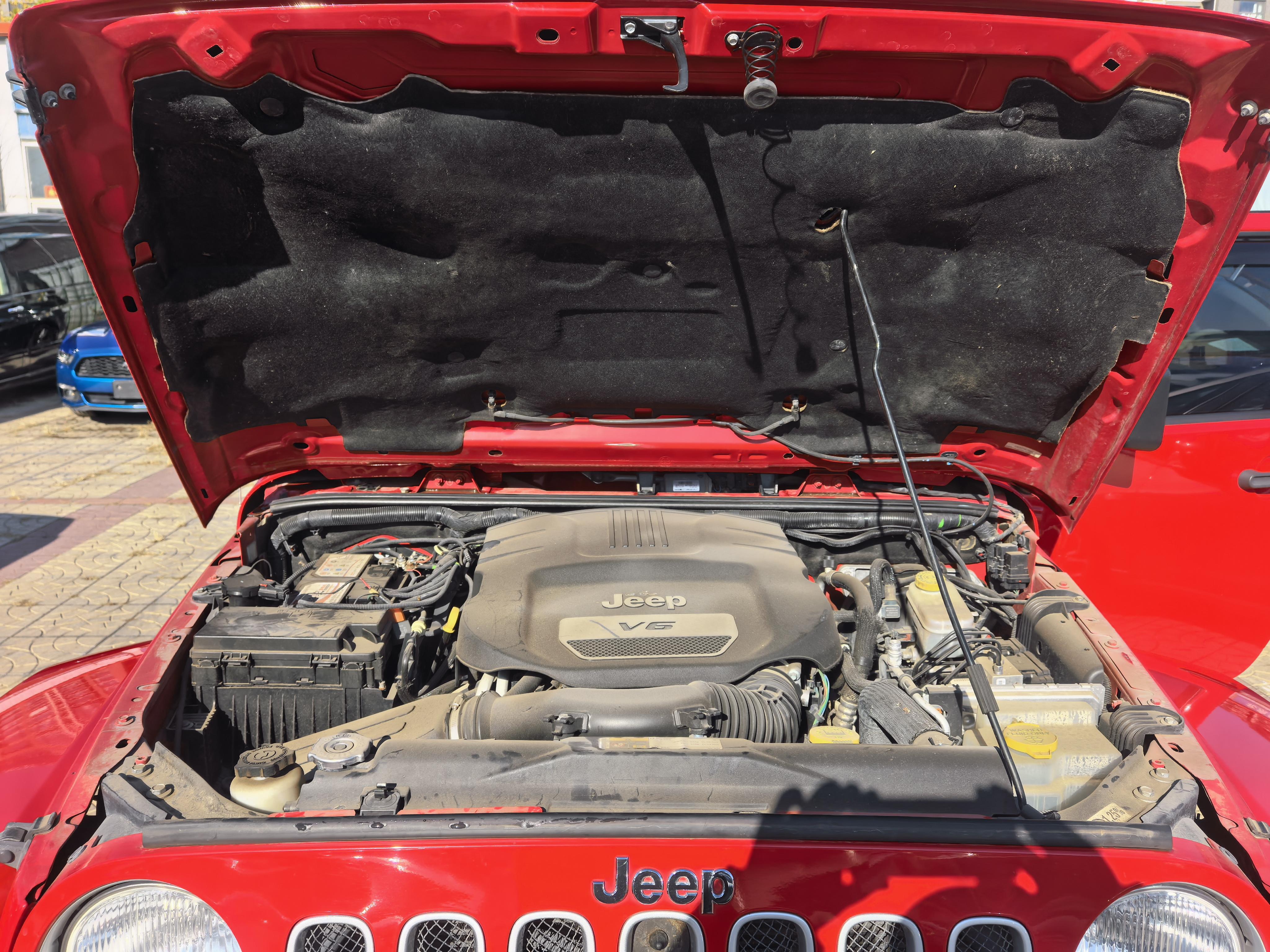 Jeep Wrangler 2018 thumb 5