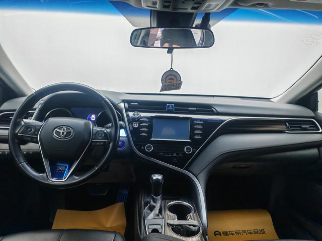 Toyota Camry 2018 thumb 12