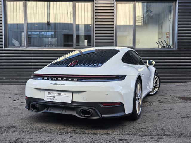 Porsche 911 2025 thumb 3