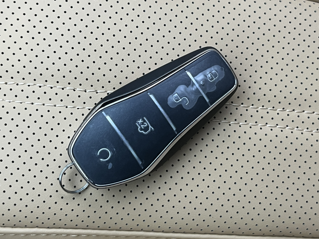 Audi A4 2024 thumb 10
