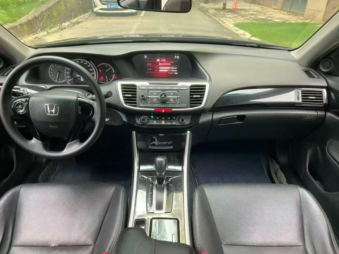 Honda Accord 2017 thumb 5