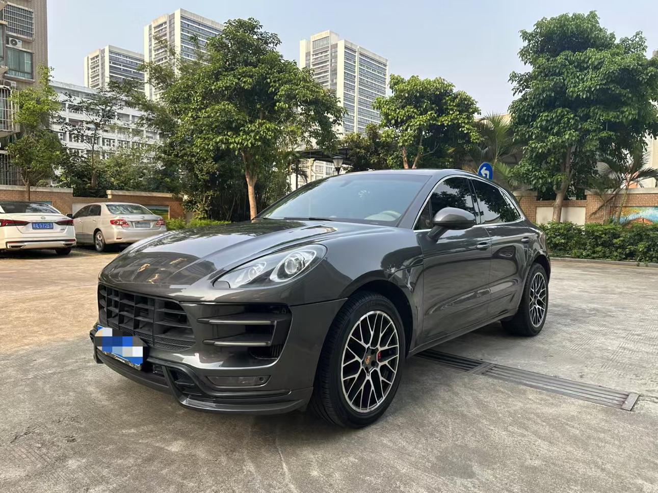 Porsche Macan 2015 thumb 8
