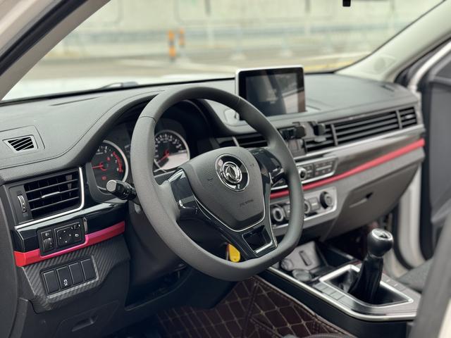 Dongfeng Fengxing T5 2020 thumb 2
