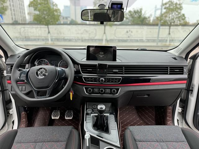 Dongfeng Fengxing T5 2020 thumb 3