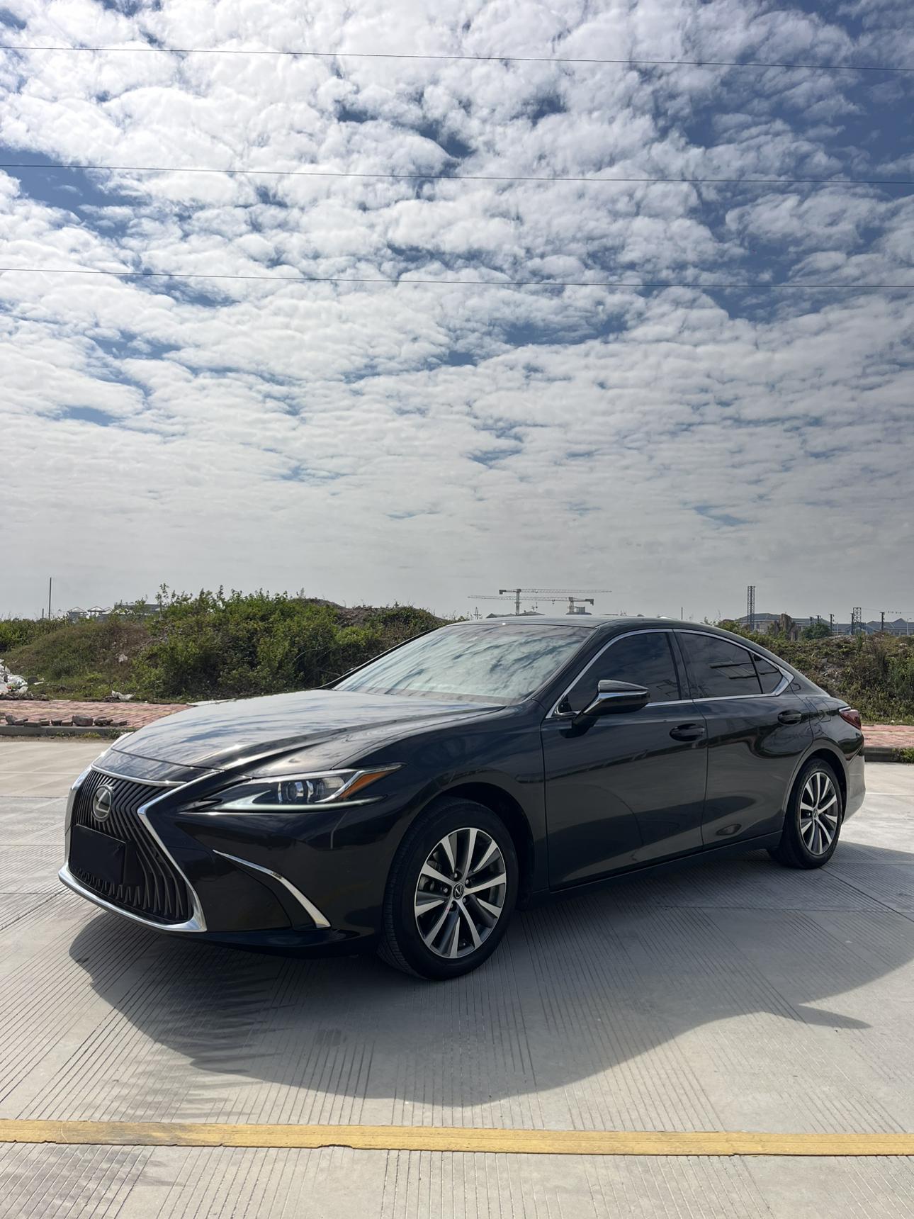 Lexus ES 2020 thumb 9