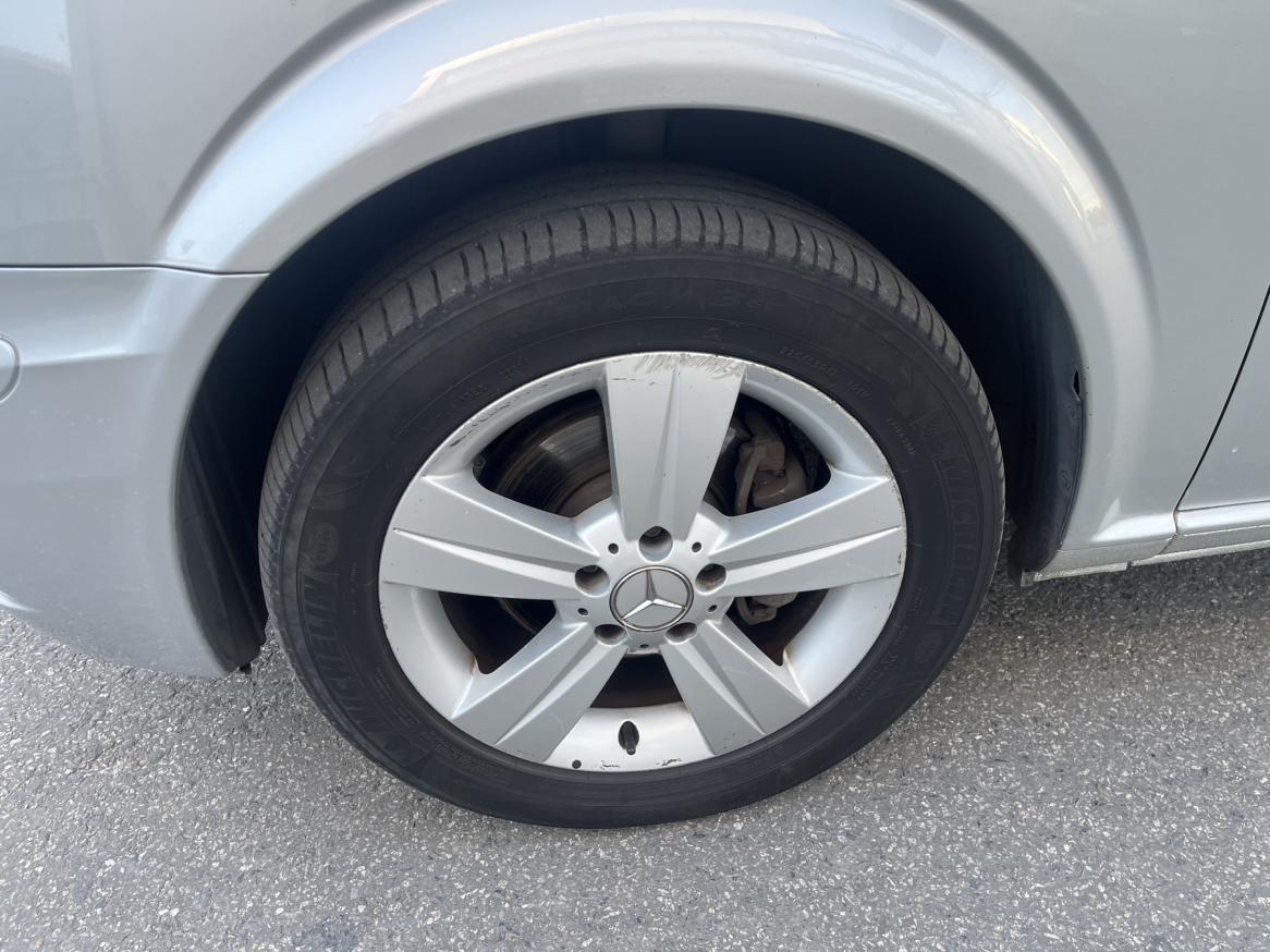 Mercedes-Benz V-Class 2012 thumb 5