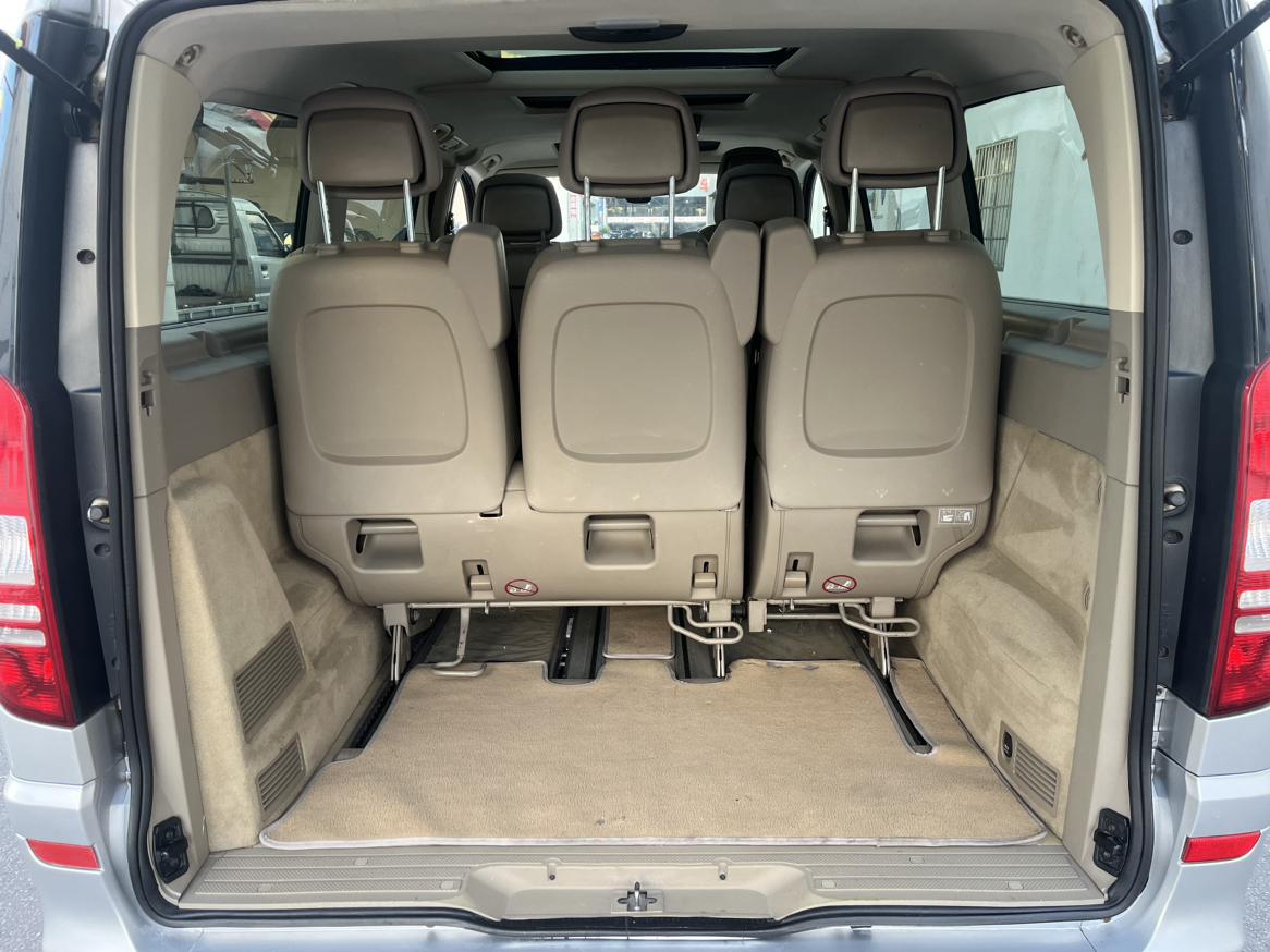 Mercedes-Benz V-Class 2012 thumb 12