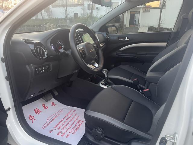Kia Stonic 2021 thumb 5
