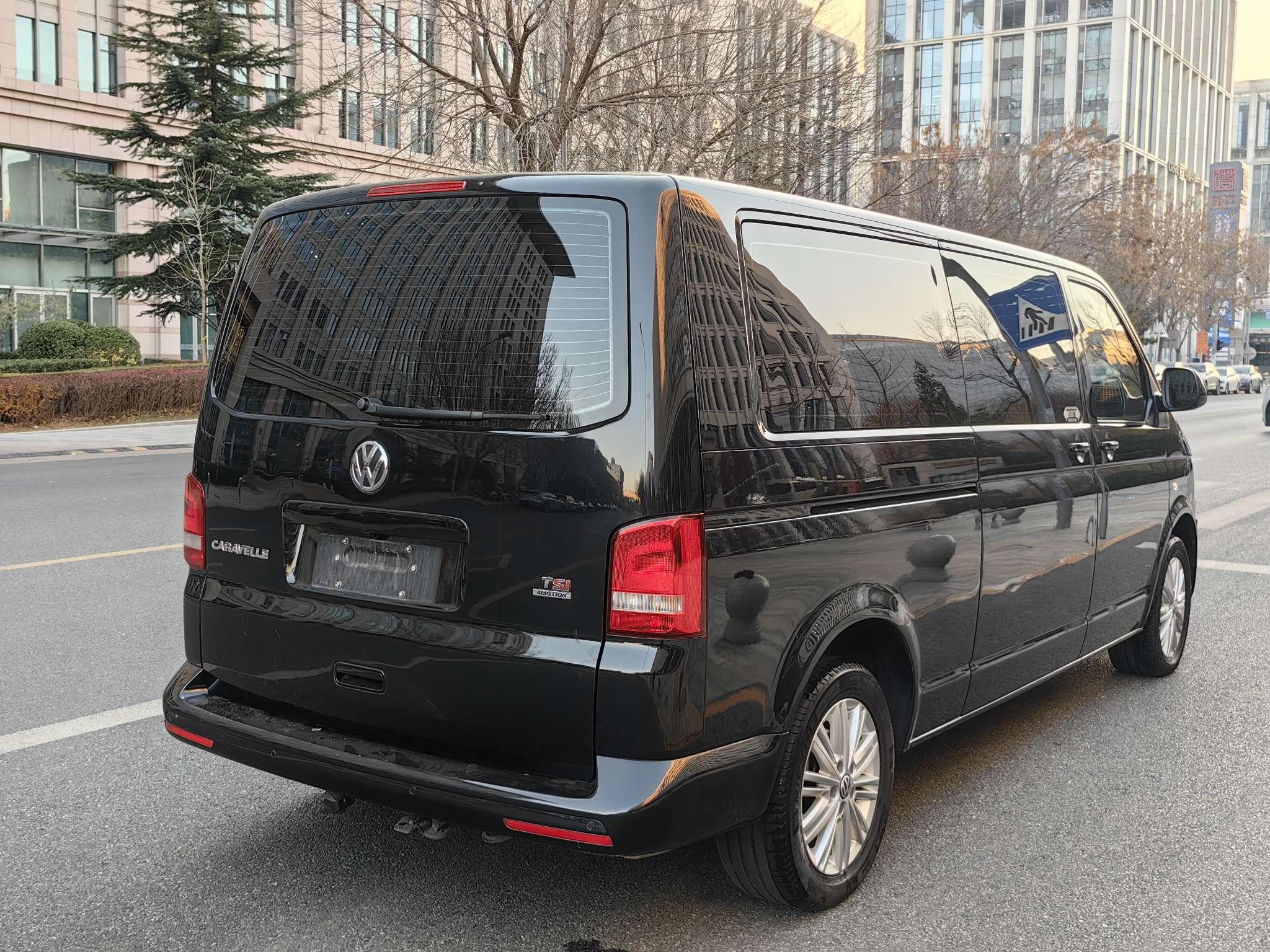 Volkswagen Caravelle 2016 thumb 5