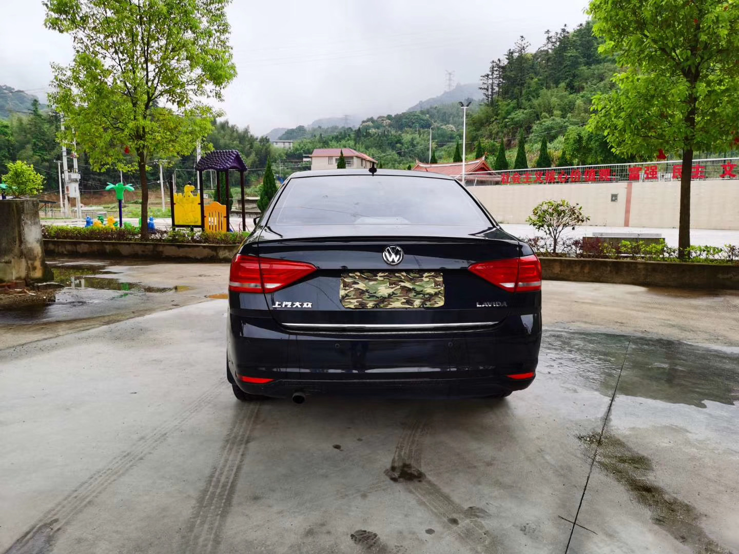 Volkswagen Lavida XR 2017 thumb 3