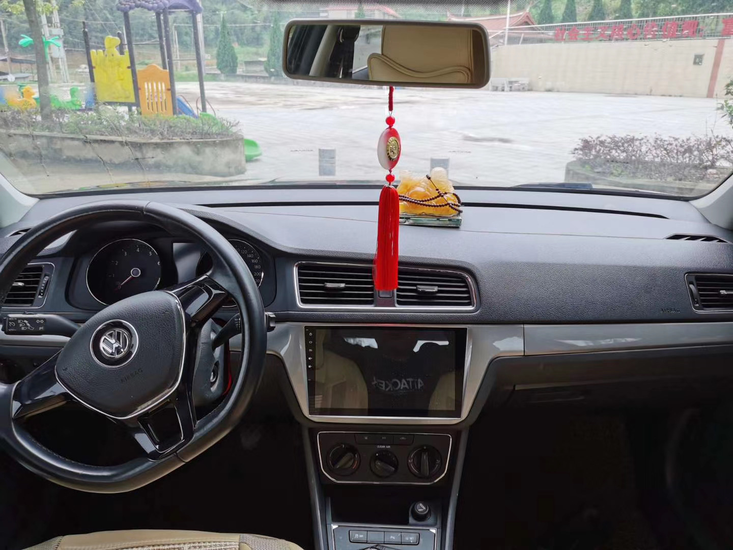 Volkswagen Lavida XR 2017 thumb 5