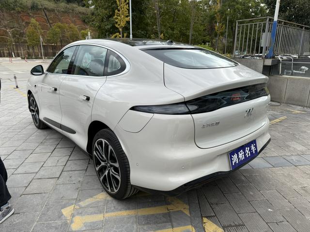 IM Motors (Zhiji) LS6 2026 thumb 6
