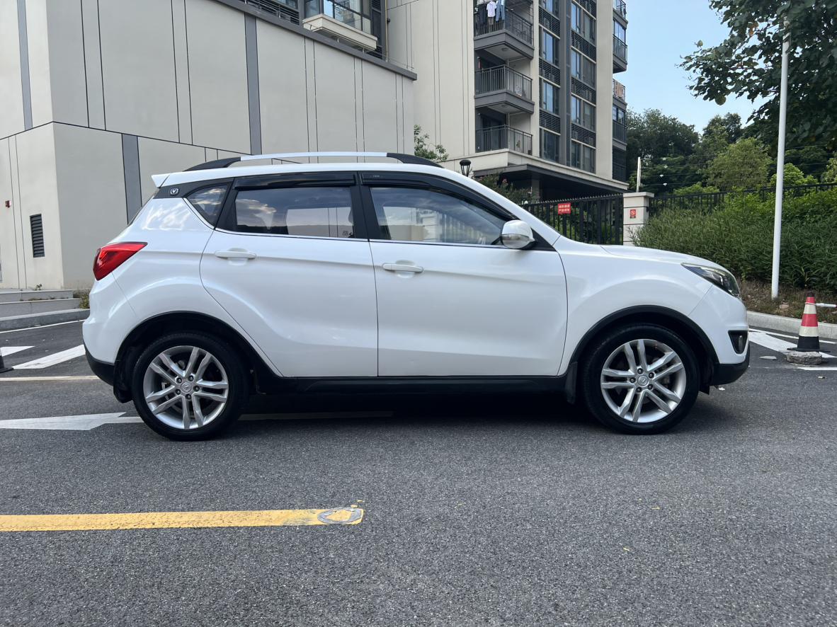 Changan CS35 2018 thumb 5