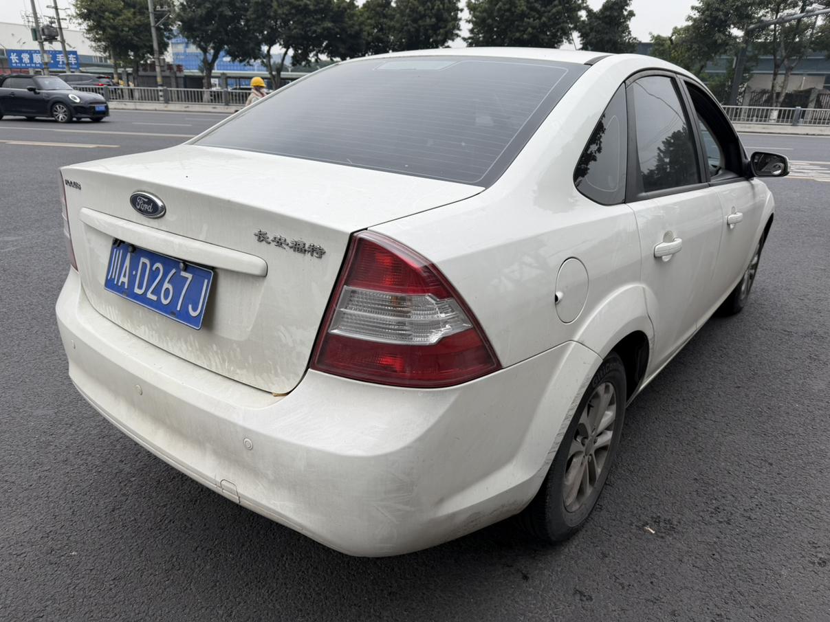 Ford Focus ST 2014 thumb 5